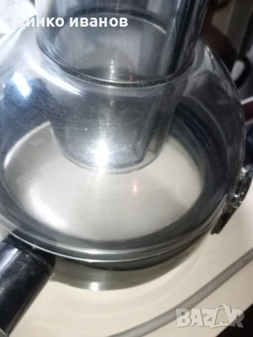 Сокоизтисквачка Philips 800w, снимка 3 - Сокоизстисквачки и цитрус преси - 53254128