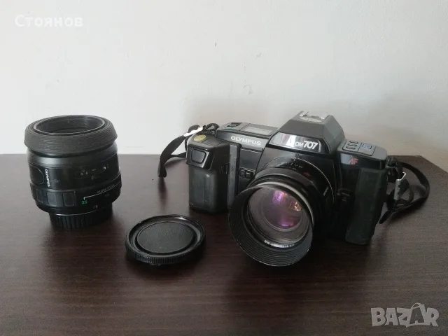 Камера OLYMPUS OM-707 Japan, снимка 4 - Фотоапарати - 55844389