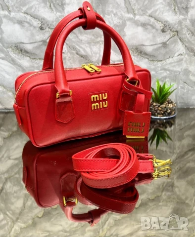 чанти Miu Miu , снимка 17 - Чанти - 50595308