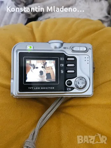 Три цифрови фотоапарата – Konica Minolta, Maginon и Vivitar, снимка 4 - Фотоапарати - 55833708