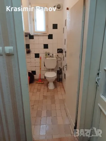 Първи етаж от дву етажна къща Лозенец, София, снимка 6 - Етаж от къща - 49693755
