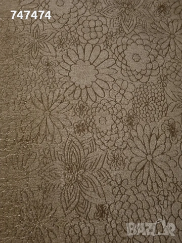 Голяма табуретка - 50/90, снимка 3 - Дивани и мека мебел - 53631511