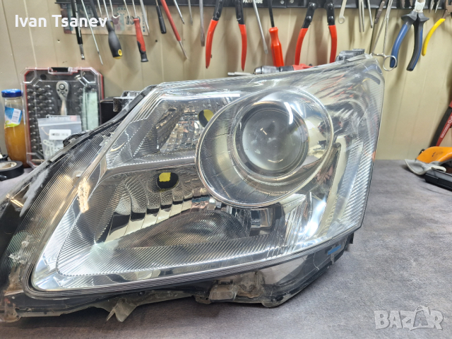 фарове тойота авенсис 2009 - 2012, снимка 4 - Части - 44558728