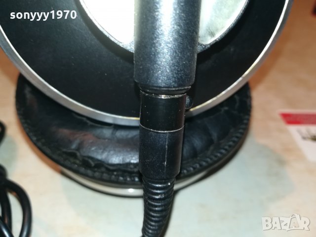 AKG K271 STUDIO-MADE IN AUSTRIA 0710211830, снимка 16 - Слушалки и портативни колонки - 34385300