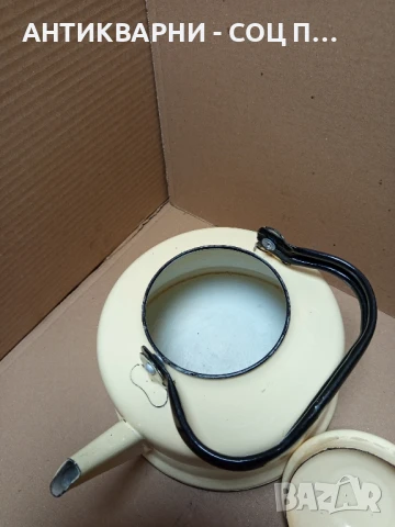 Соц Стар Емайлиран Чайник., снимка 6 - Антикварни и старинни предмети - 50813711