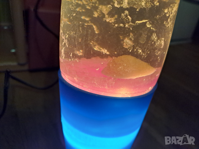 Стара лава лампа със светлинен ефект, снимка 7 - Декорация за дома - 40325327