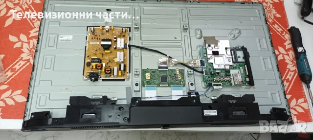 LG 43UJ670V-ZD със счупен екран HC430DGN-ABSR1-A11X HV430QUB-N4D/EAX67166104(1.0) 82EBT000-02QT, снимка 3 - Части и Платки - 53413425