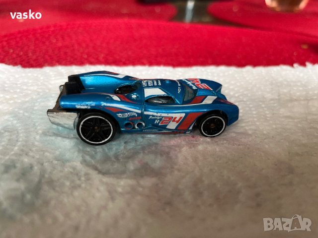 Hotwheels-интересен, снимка 3 - Колекции - 40045366