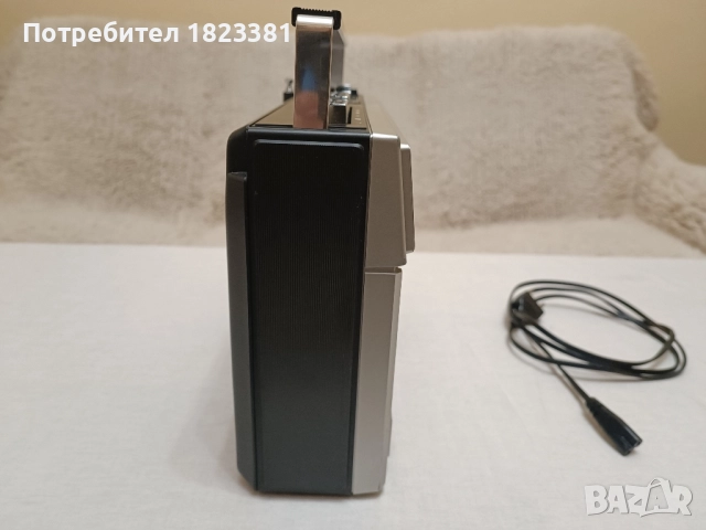 Касетофон Universum, снимка 6 - Радиокасетофони, транзистори - 52445895