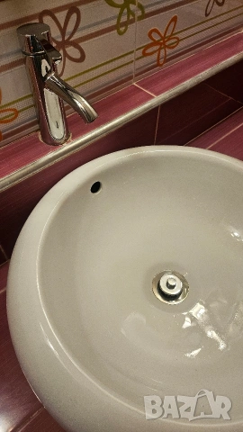 Мивка, батерия, душ и огледало за баня, снимка 3 - Други стоки за дома - 53468667
