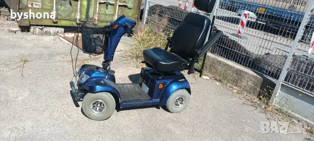 Електрически скутер за трудно подвижни хора( Инвалиди )
