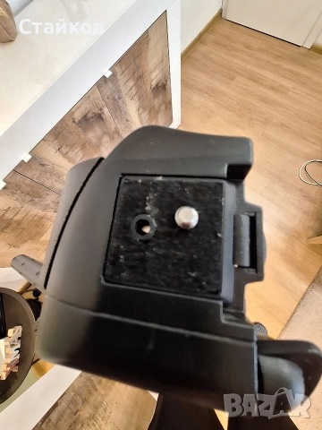 Трипод Activ PT-910 70-169см височина, снимка 5 - Чанти, стативи, аксесоари - 52967876