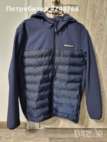 ЧИСТО НОВО мъжко яке Ellesse размер - М