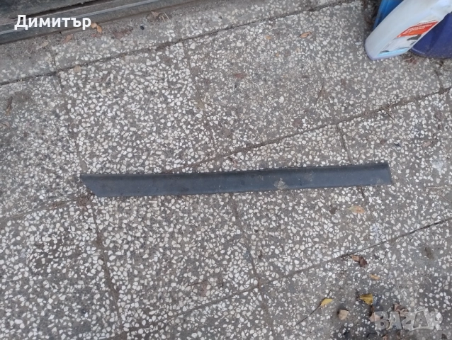 Лайстна Врата Задна Лява За Фолксваген Голф 3 1993г / VW Golf 3 1993y