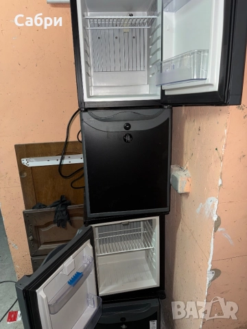 Хладилник, снимка 5 - Хладилници - 52726360