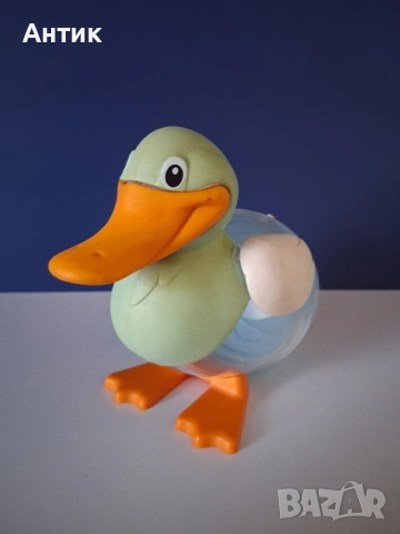 Две Редки Фигурки Куче и Пате Контейнер Касичка от Мини Шоколадови Яйца Kinder , снимка 4 - Колекции - 53591780