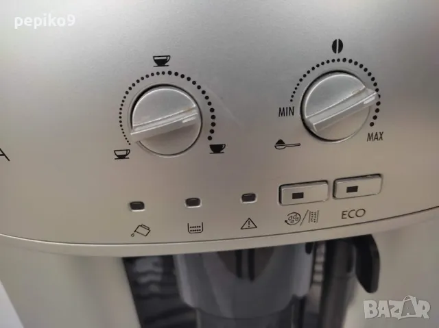 Продавам кафемашини внос от Германия  кафе машина робот пълен автомат Delonghi CAFFE VENEZIA, снимка 12 - Кафемашини - 49311321