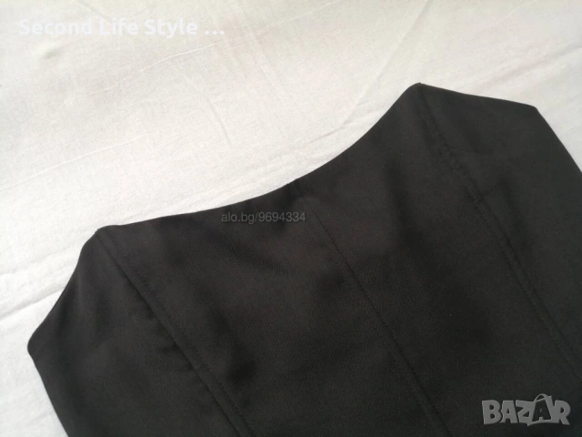 NA-KD дамски къс топ корсет р-р M (EU 38), снимка 5 - Корсети, бюстиета, топове - 53337319