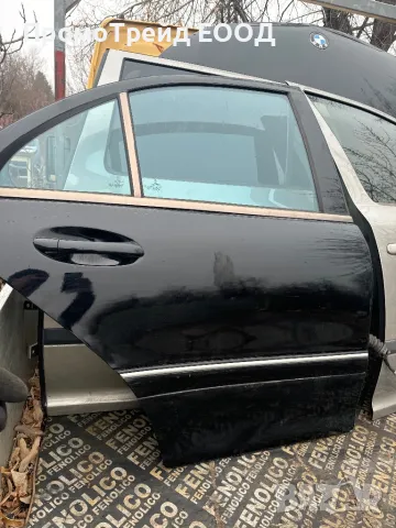 Задна дясна черна врата Мерцедес Ц клас W203 Mercedes комби 