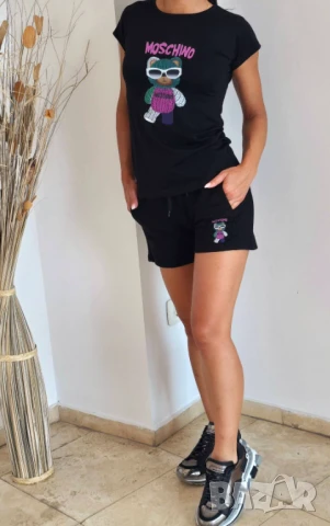 дамски екипи moschino, снимка 5 - Спортни екипи - 51144025