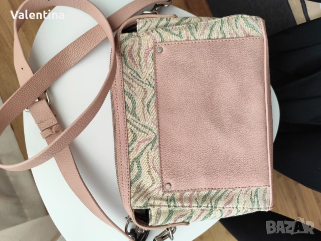 Дамска чанта Parfois, снимка 4 - Чанти - 51609165