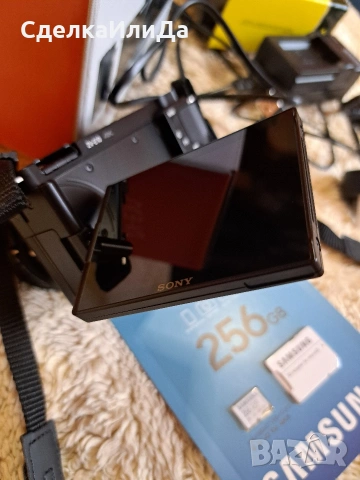 Sony ZV-E10 + Sony SEL 16-50mm f/3.5-5.6 PZ , снимка 5 - Фотоапарати - 53702987