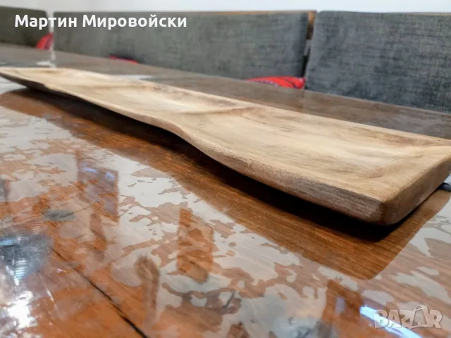 Ръчно изработено плато от Орех, снимка 3 - Аксесоари за кухня - 55726856