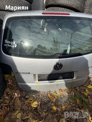 Vw tuaran-пета вратa за части!!!