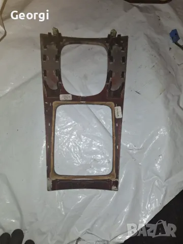 Средна конзола около скоростния лост mercedec c class w203, снимка 2 - Части - 48410897
