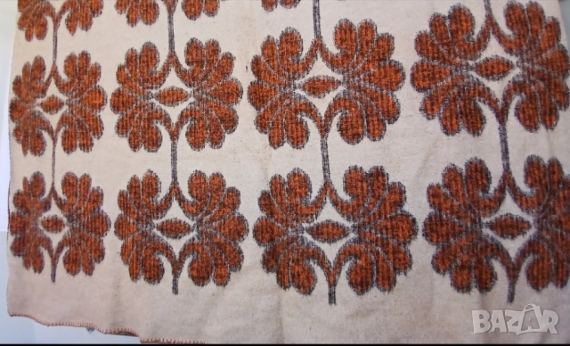 Вълнени двулицеви одеала., снимка 4 - Олекотени завивки и одеяла - 50885528