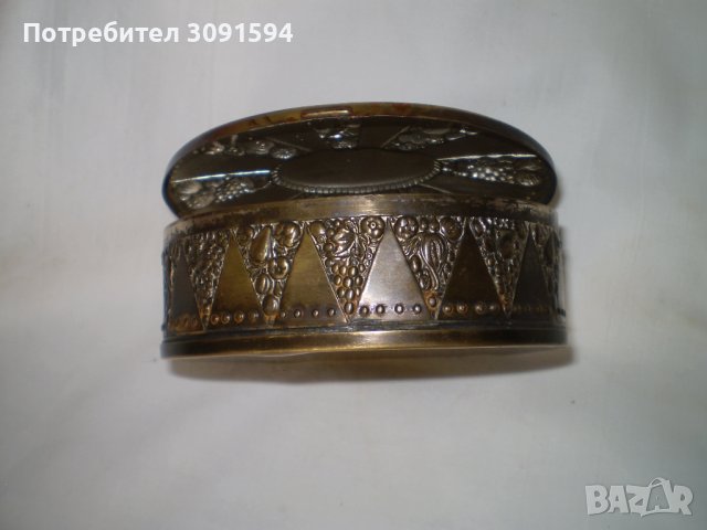 19ти век посребрена месингова кутия за бижута, снимка 4 - Антикварни и старинни предмети - 41756276
