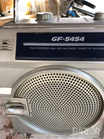 Радиокасетофон SHARP GF 5454 Z, снимка 4 - Радиокасетофони, транзистори - 51777159