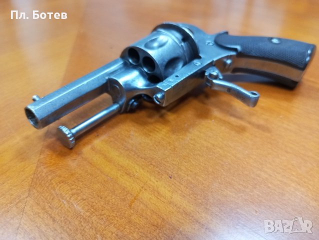 Уникален малък револвер/пистолет , снимка 8 - Антикварни и старинни предмети - 44392142