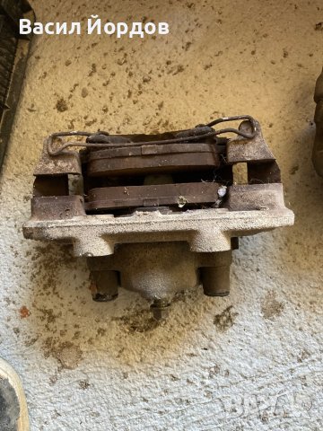 Предни спирачни апарати за Опел Корса Б/Opec Corsa B ляв и десен. , снимка 2 - Части - 41763222