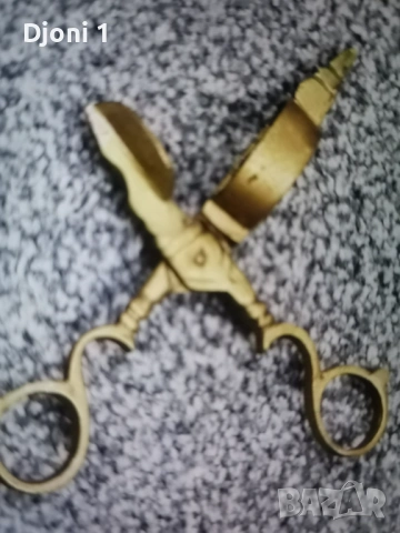 Антични ножици за подрязване на свещи, снимка 2 - Антикварни и старинни предмети - 53173210