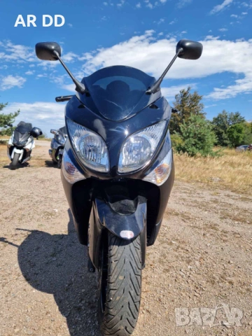 Yamaha T-MAX – Нови гуми, готов за каране, снимка 3 - Мотоциклети и мототехника - 53036317