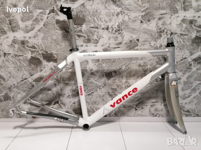 GOKA Avance шосейна рамка