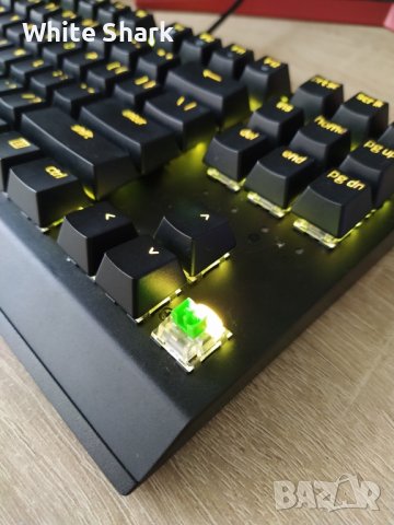 Геймърска клавиатура Razer Blackwidow v3., снимка 1 - Клавиатури и мишки - 41323156