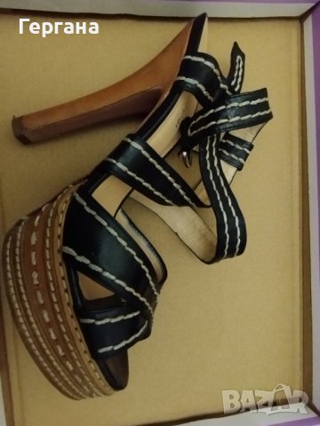 Сандали НОВИ 38