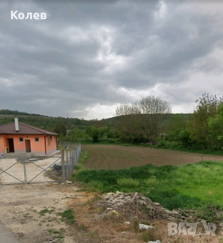 Парцел в регулация в с. Ушинци, снимка 3 - Парцели - 53626672