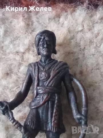 Киндер фигурка на тарахон чероки 51743, снимка 5 - Фигурки - 52162500