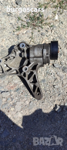 Стойка компресор климатик 1K0 260 885 B Seat Leon 1.4TSI - 70лв