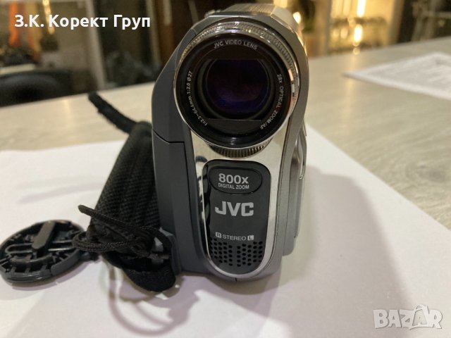 JVC GR-D720 Цифровa видеокамерa, снимка 6 - Камери - 42105530