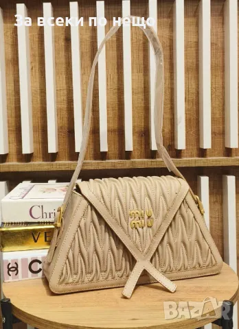 Miu Miu Дамска Чанта Миу Миу - Налични Различни Цветове Код D2279, снимка 6 - Чанти - 49517024