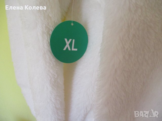 Бяла вълнена блуза, снимка 6 - Блузи с дълъг ръкав и пуловери - 34308330