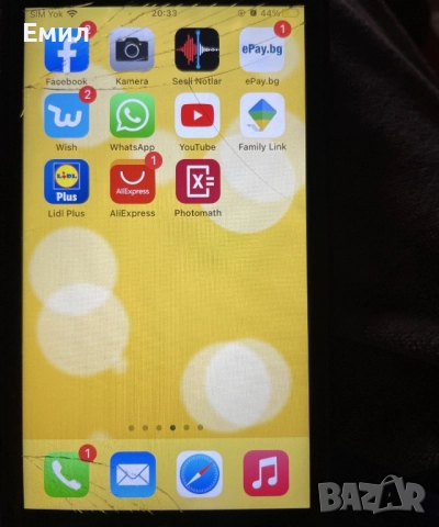 Продавам айфон 6s,работи си нормално ,дисплеят му е пукнат,всичко друго му е наред,64gb,, снимка 2 - Apple iPhone - 52864640