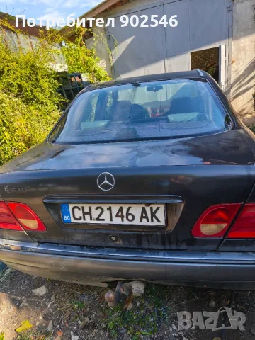 Мерцедес  E200 1995г, снимка 3 - Автомобили и джипове - 56373978