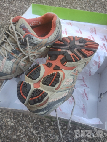 Asics Gel-Gore Tex, снимка 5 - Маратонки - 44821565