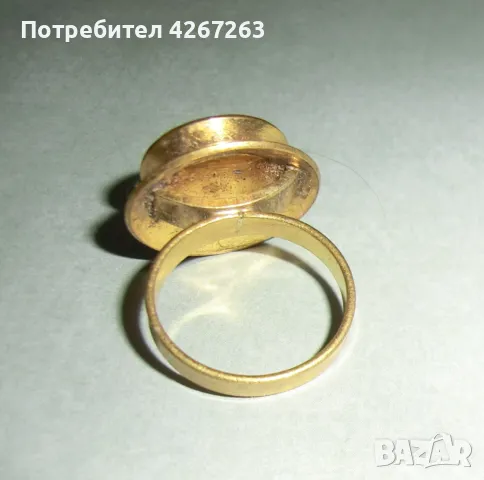 Стар дамски пръстен с червен стъклен кабошон, снимка 2 - Пръстени - 49249103