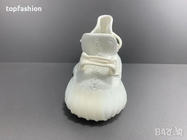 Маратонки Adidas Yeеzy, снимка 5 - Маратонки - 50422706